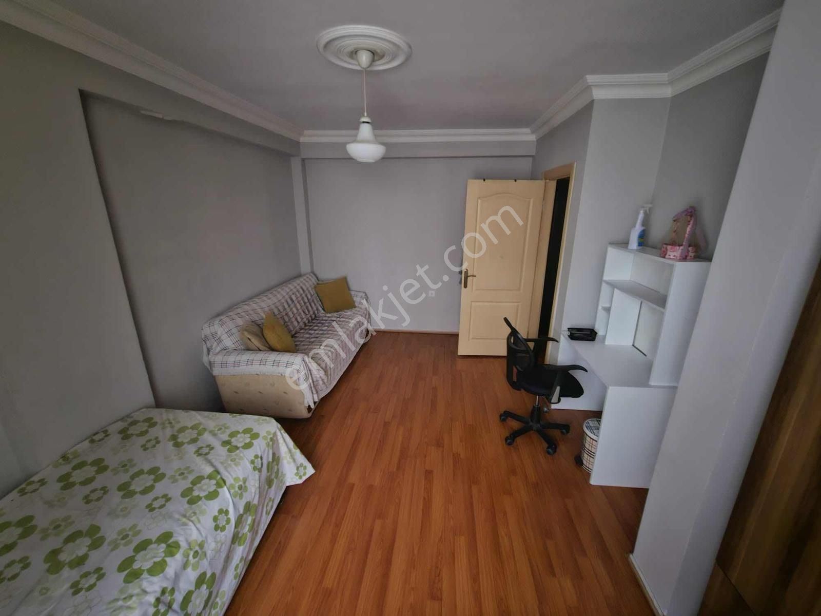 A K Mutludan Kültür Kent Lokantası Arkasında 2+1 Eşyalı Ara Kat - Görsel 15