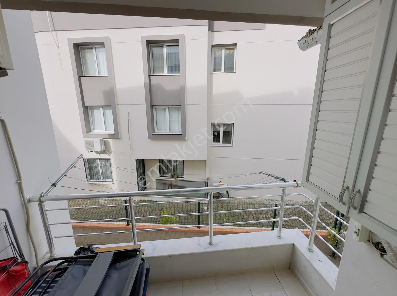 Gaziemir Yeşil Mahalle Satılık 3+1 Daire - Görsel 7