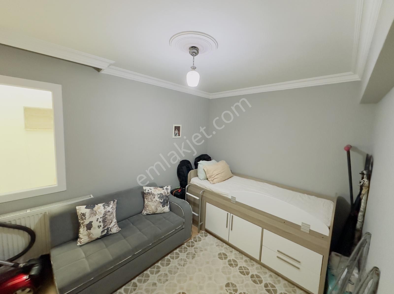 Gaziemir Yeşil Mahalle Satılık 3+1 Daire - Görsel 3