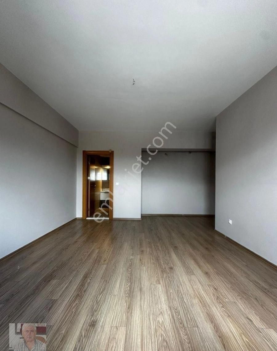 Özdilek Avm Yanı Loft Sitesinde Manzaralı Çift Balkonlu Daire - Görsel 18