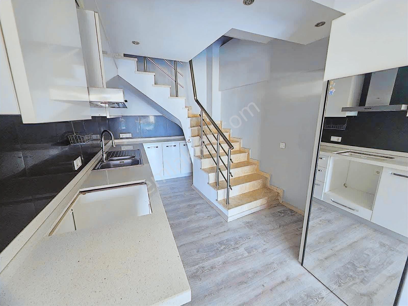 Marvera' Dan Kiralık Marmaris Merkezde Genç Binada 2+1 Boş Daire - Görsel 25