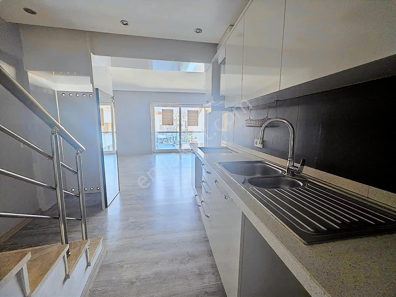 Marvera' Dan Kiralık Marmaris Merkezde Genç Binada 2+1 Boş Daire - Görsel 20