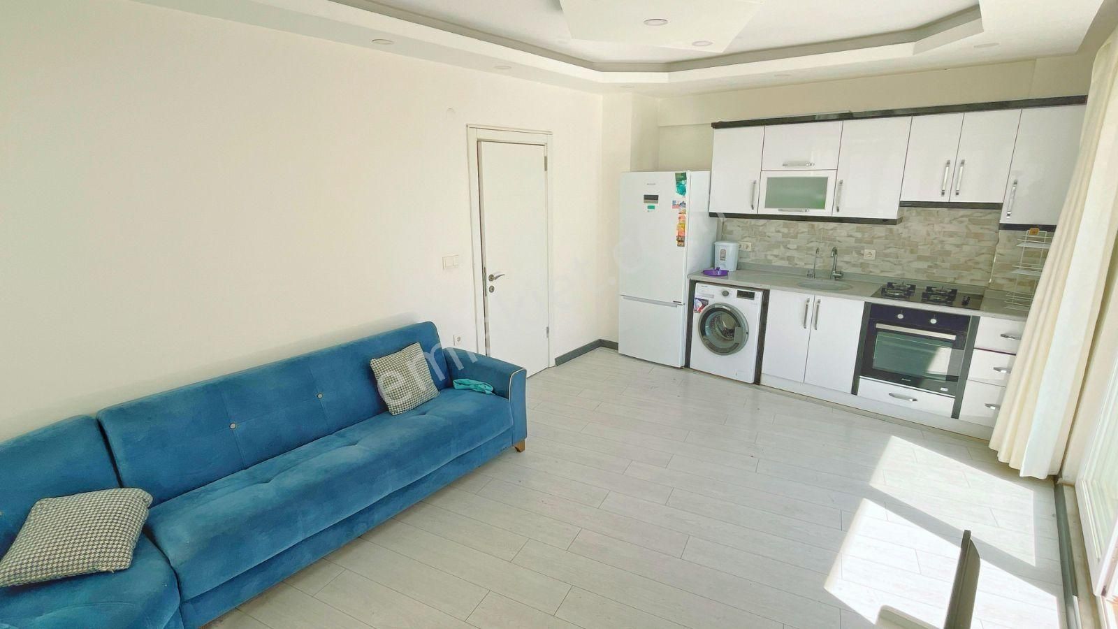 Efelerde Merkezi Konumda Eşyalı Kiralık Daire - Görsel 11