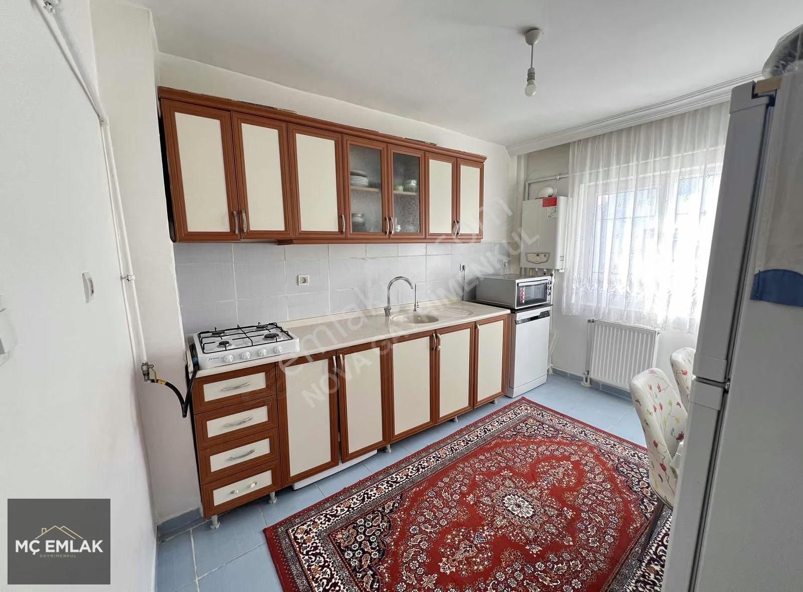 Kahramankazan'da Merkezi Konumda 3+1 Daire