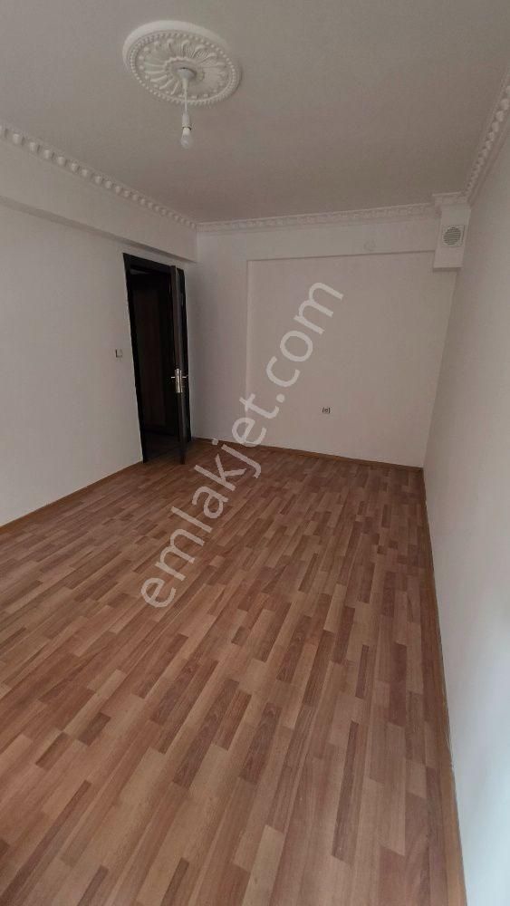 Asım Gündüz Cd Üstü 2+1 Bağımsız Salon Kiralık Daire Yıldız Emlak'tan - Görsel 18