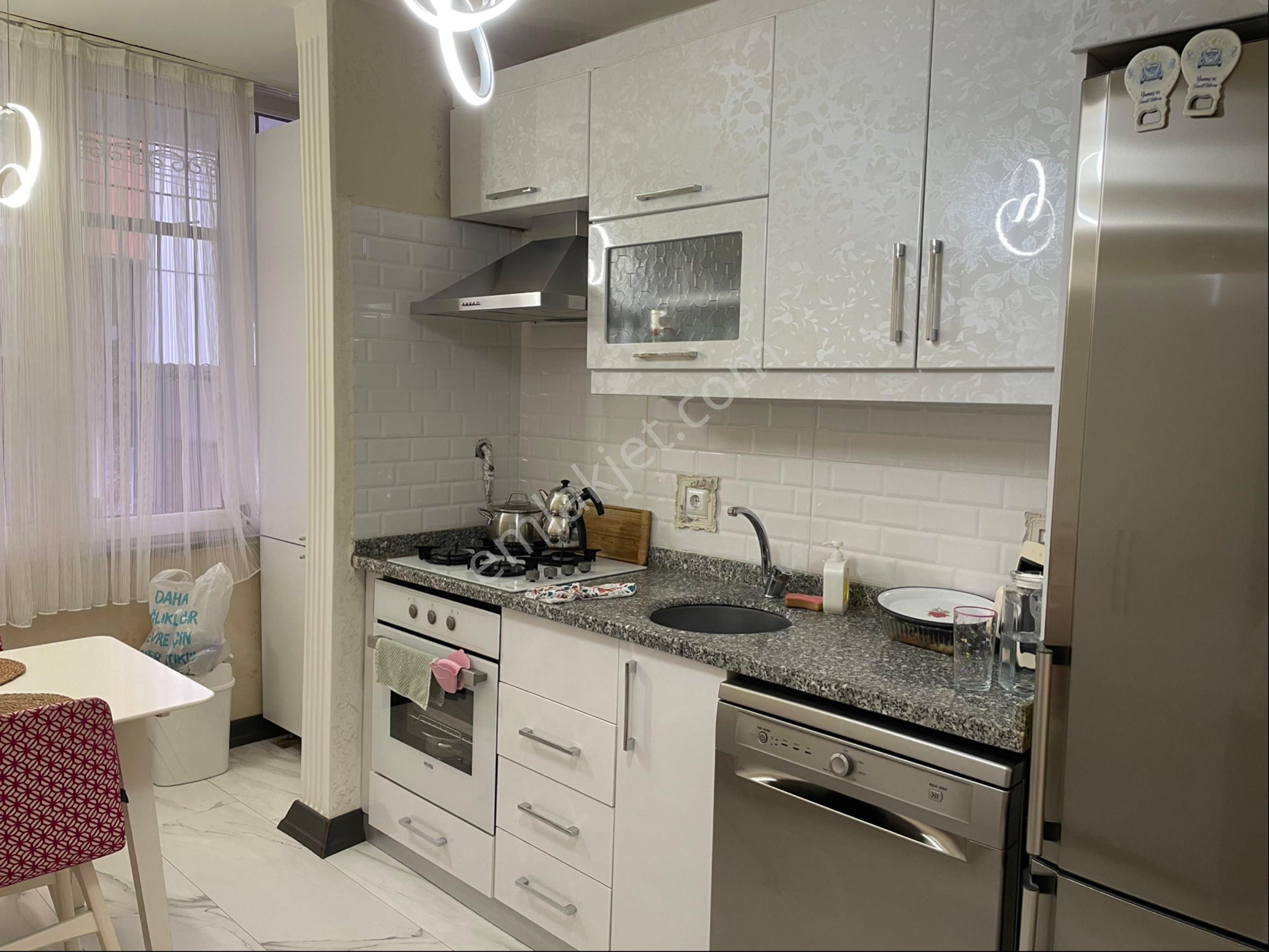 3+1merkezi Konumda Temiz Ferah Bi Daire - Görsel 4