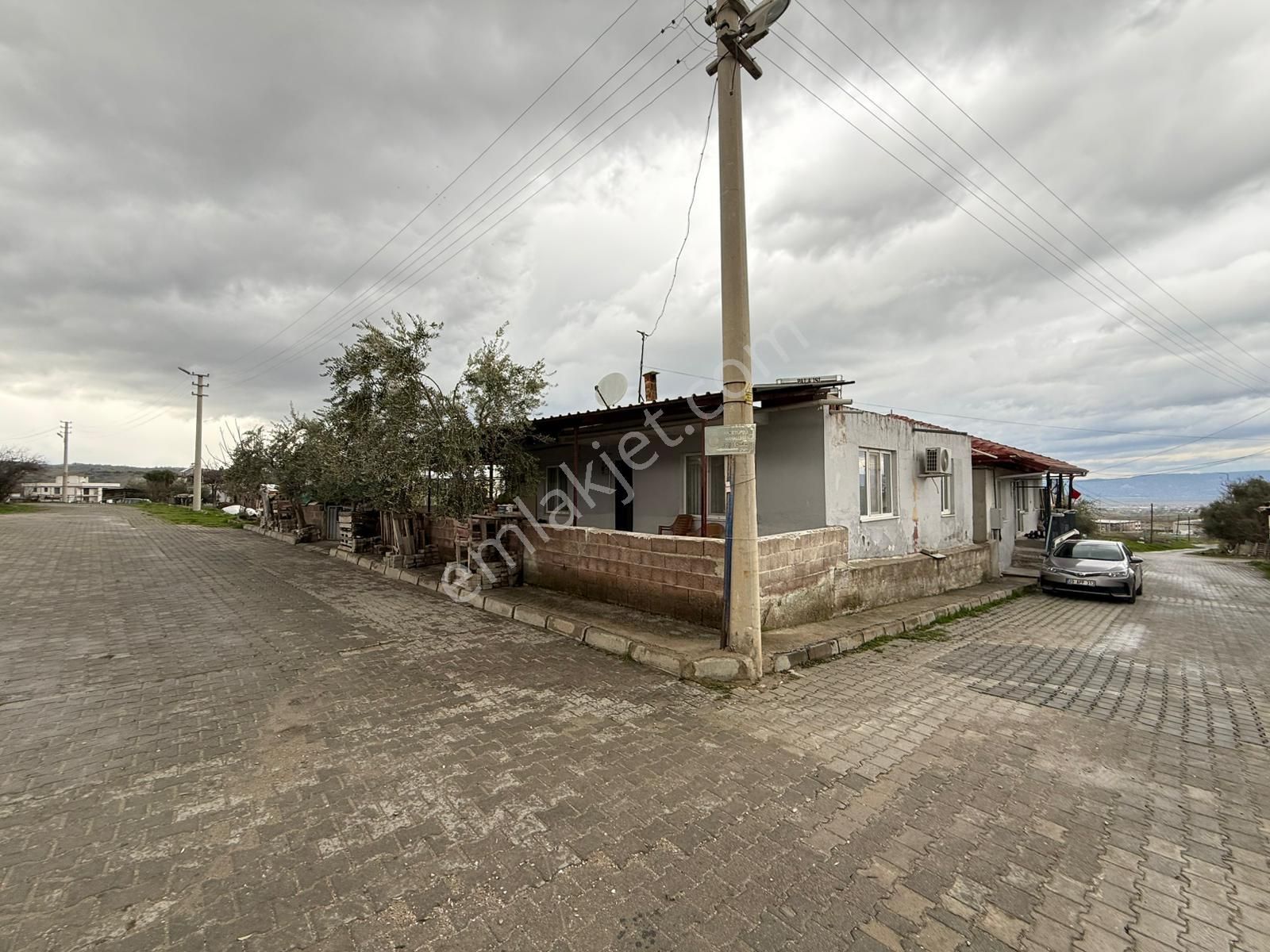 Hacıeyüplü Mahallesinde 255 M2 Arsaya Sahip 2+1 Fırsat Müstakil Ev/arsa !! - Görsel 13