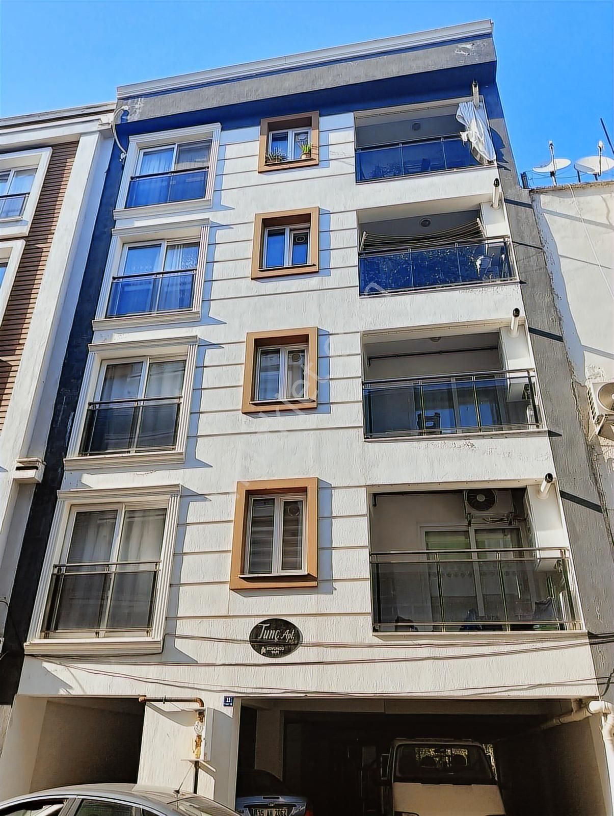 Century 21 Işıltı'dan Kiralık Yeni 2+1 Daire