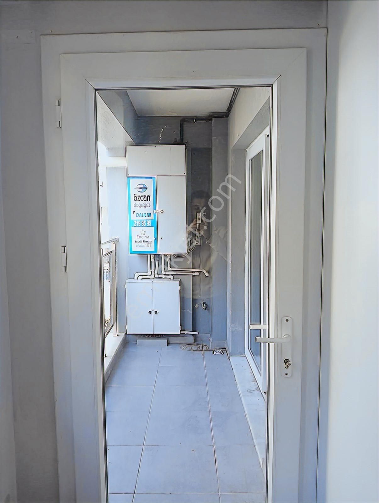 Century 21 Işıltı'dan Kiralık Yeni 2+1 Daire - Görsel 6