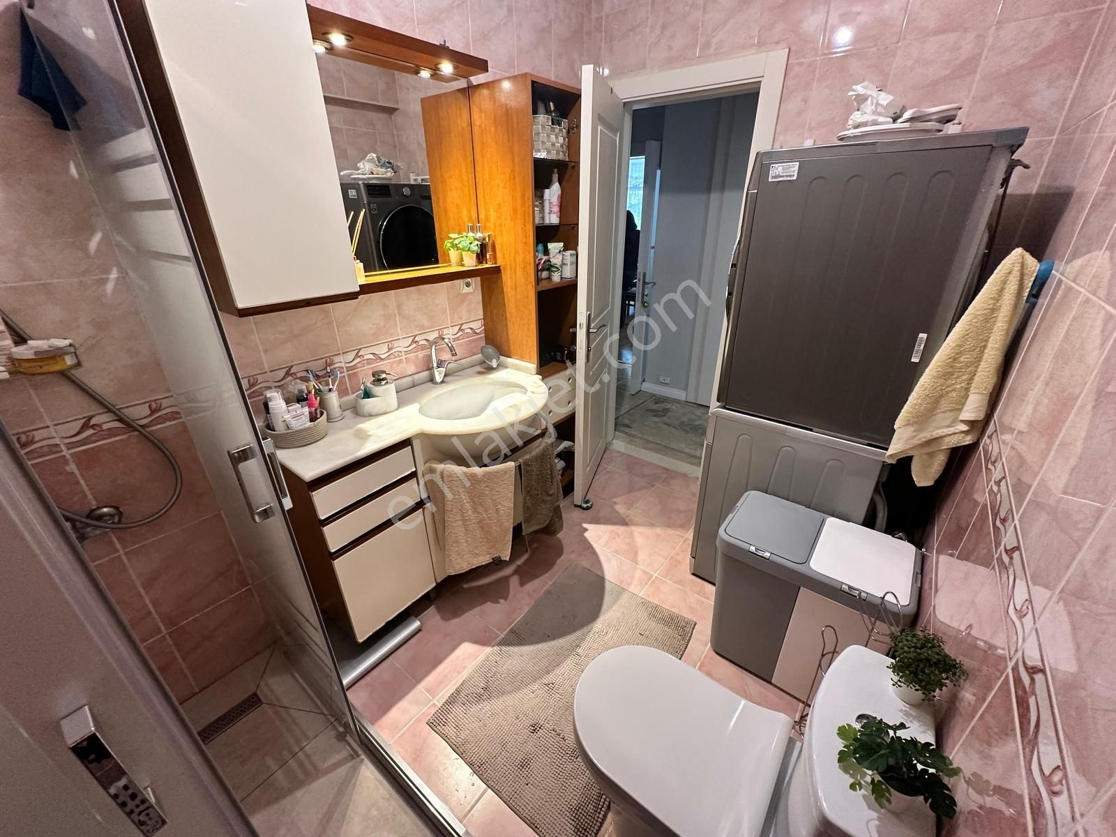 Sıcak Yuva Arayanlar İçin Bahçelievlerde Nezih Aile Apartmanı - Görsel 22