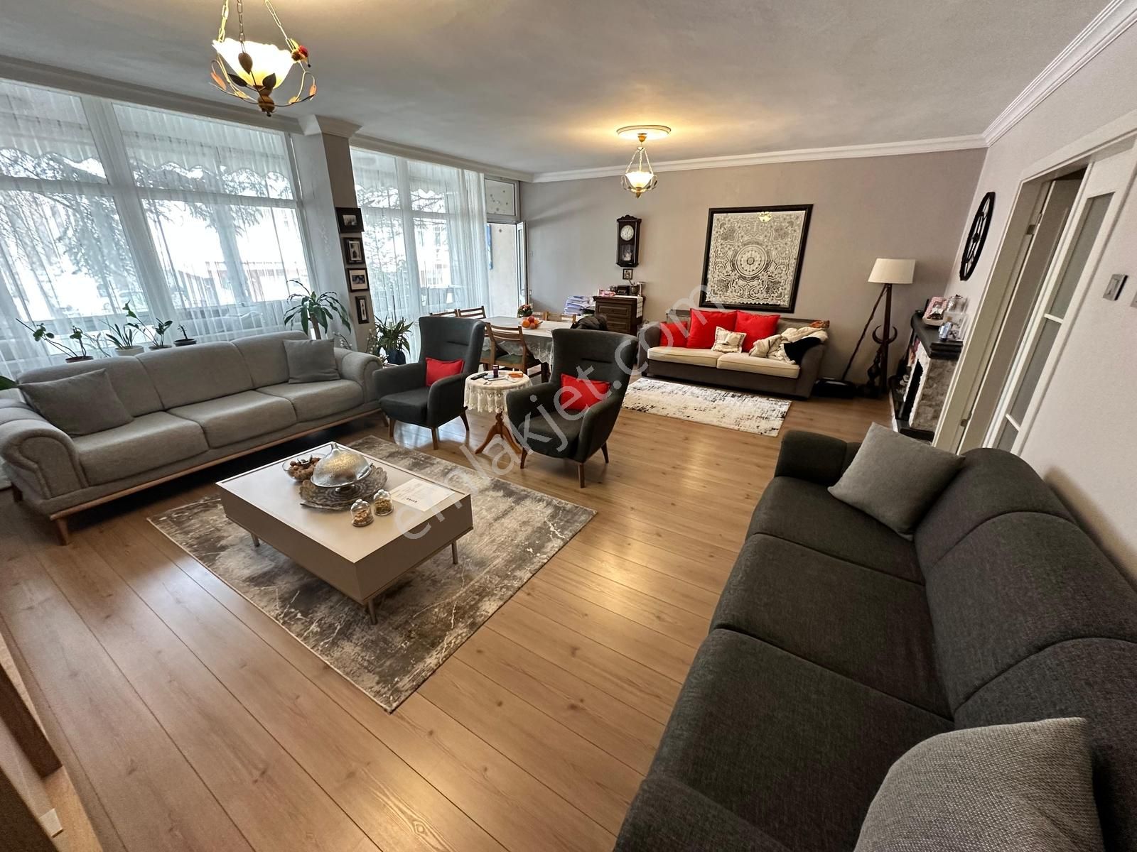 Sıcak Yuva Arayanlar İçin Bahçelievlerde Nezih Aile Apartmanı - Görsel 6