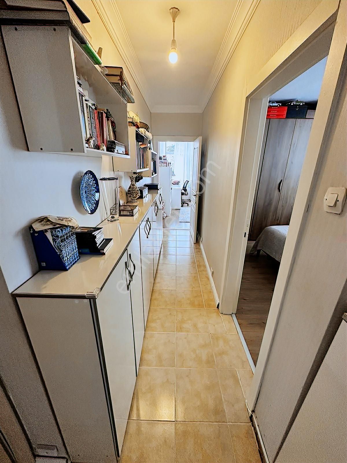 Sıcak Yuva Arayanlar İçin Bahçelievlerde Nezih Aile Apartmanı - Görsel 13