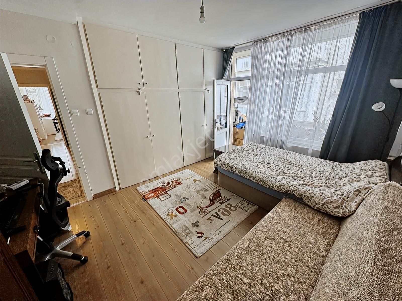 Sıcak Yuva Arayanlar İçin Bahçelievlerde Nezih Aile Apartmanı - Görsel 2