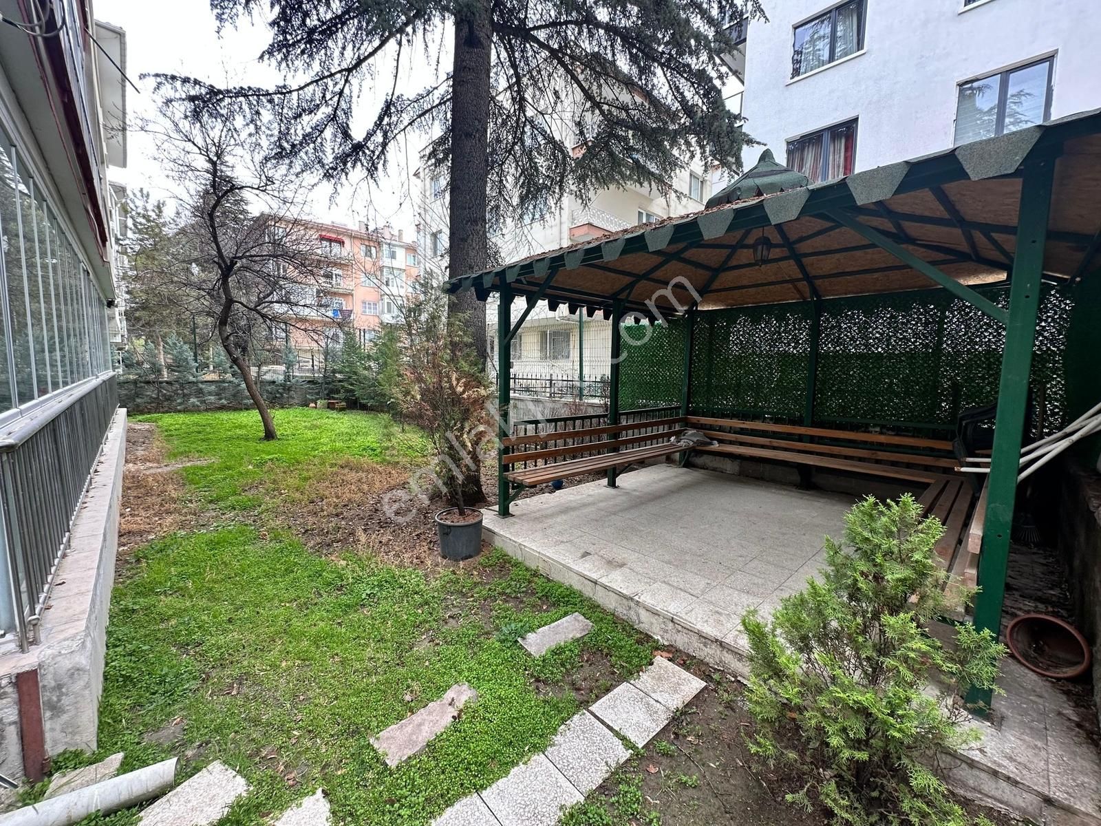 Sıcak Yuva Arayanlar İçin Bahçelievlerde Nezih Aile Apartmanı - Görsel 31