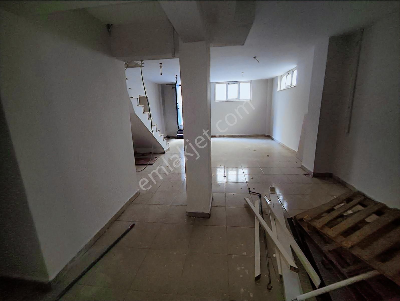 Sulyapıdan Kocasinanda Yeni Bina Altında Kiralık 300 M2 Dükkan - Görsel 24