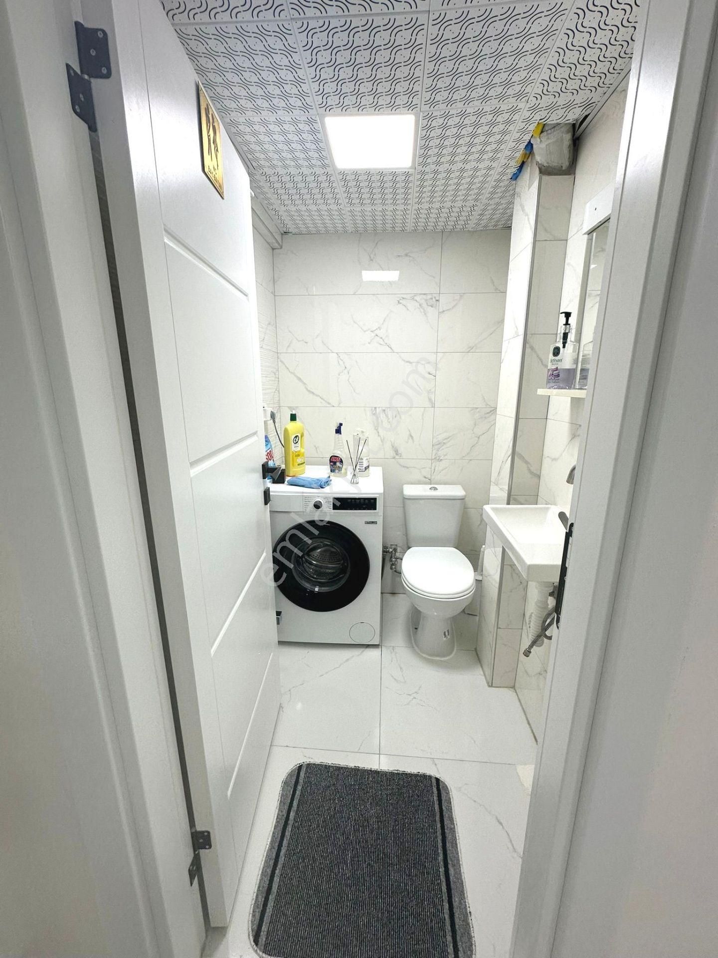 Basınevleri Mh. Hazır Kiracılı Eşyalı Satılık Full Yapılı 2+1 - Görsel 13