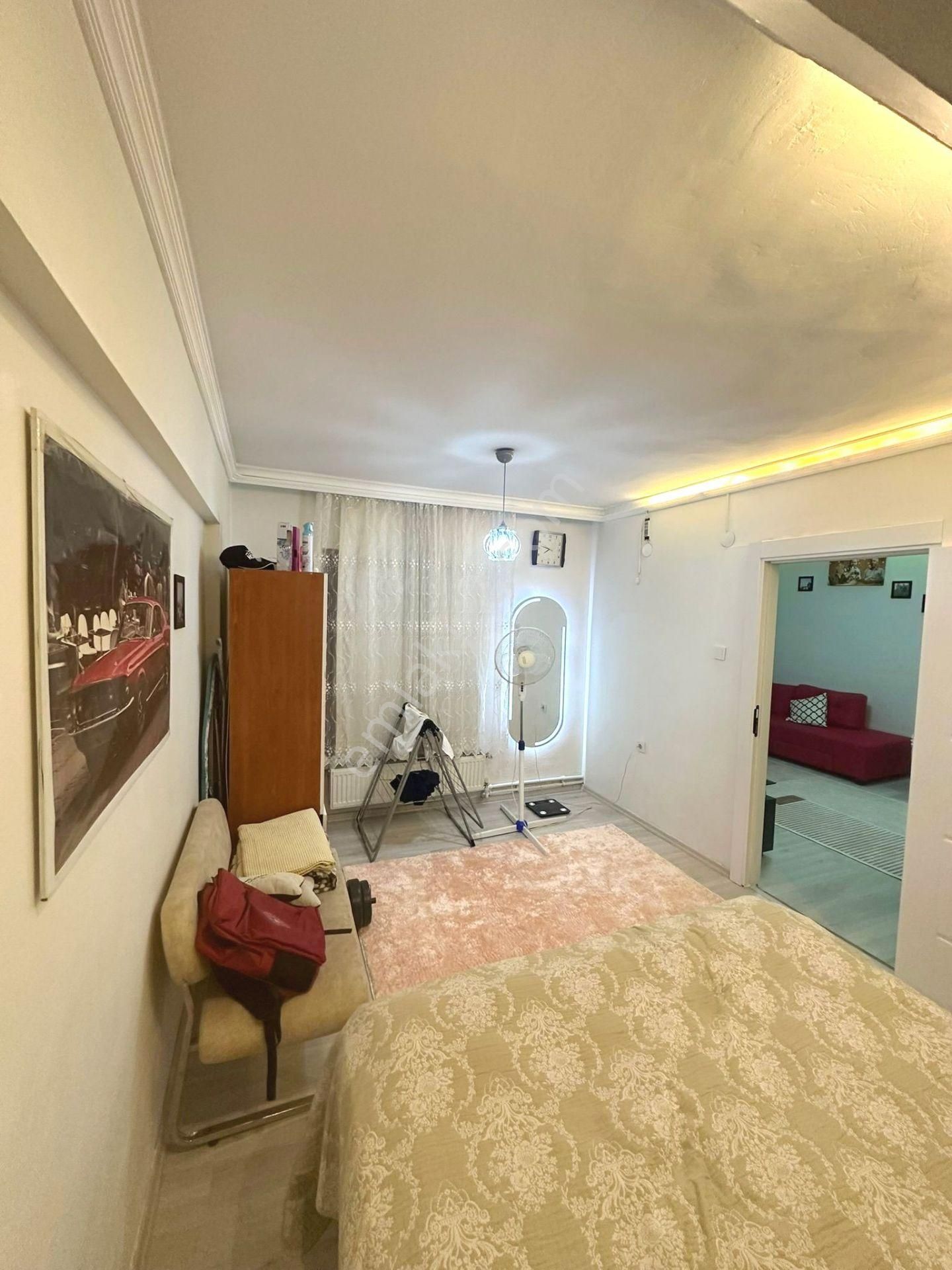 Basınevleri Mh. Hazır Kiracılı Eşyalı Satılık Full Yapılı 2+1 - Görsel 5