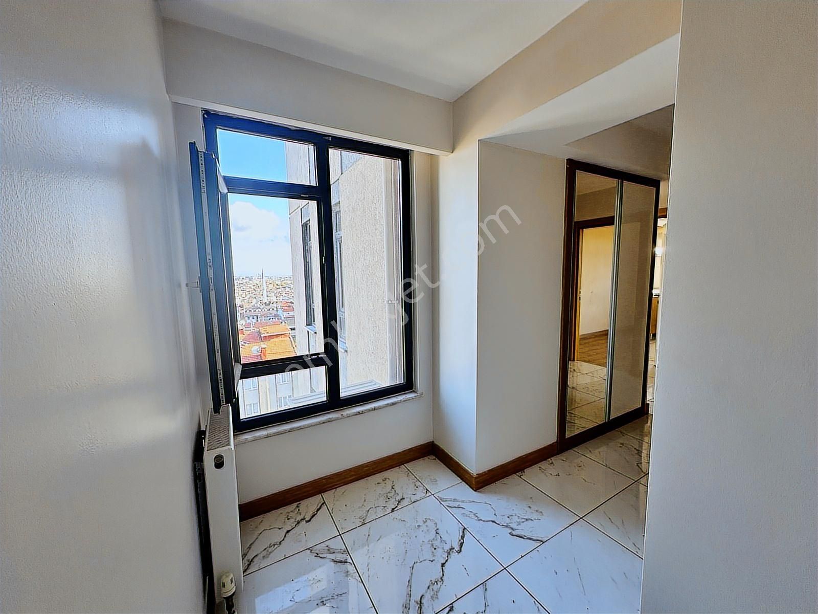 Haliç Panoroma Sitesi Süper Manzaralı 2+1 Kiralık Daire - Görsel 11