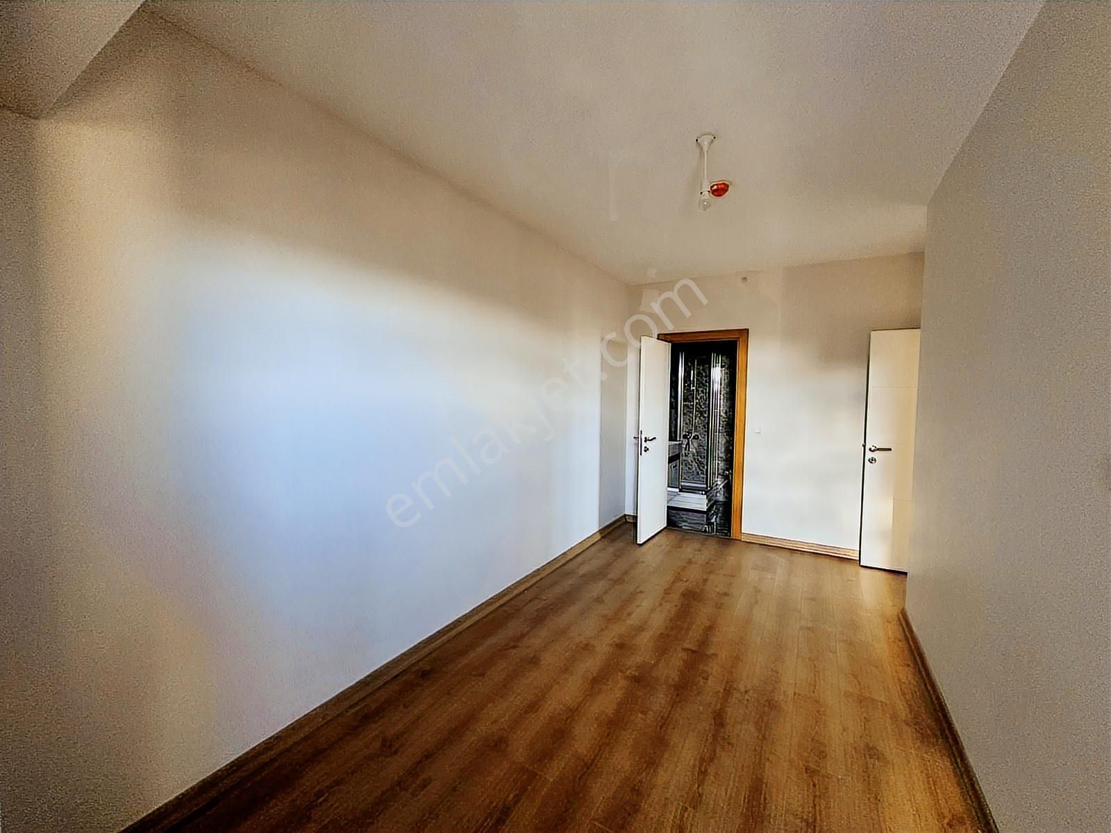 Haliç Panoroma Sitesi Süper Manzaralı 2+1 Kiralık Daire - Görsel 16