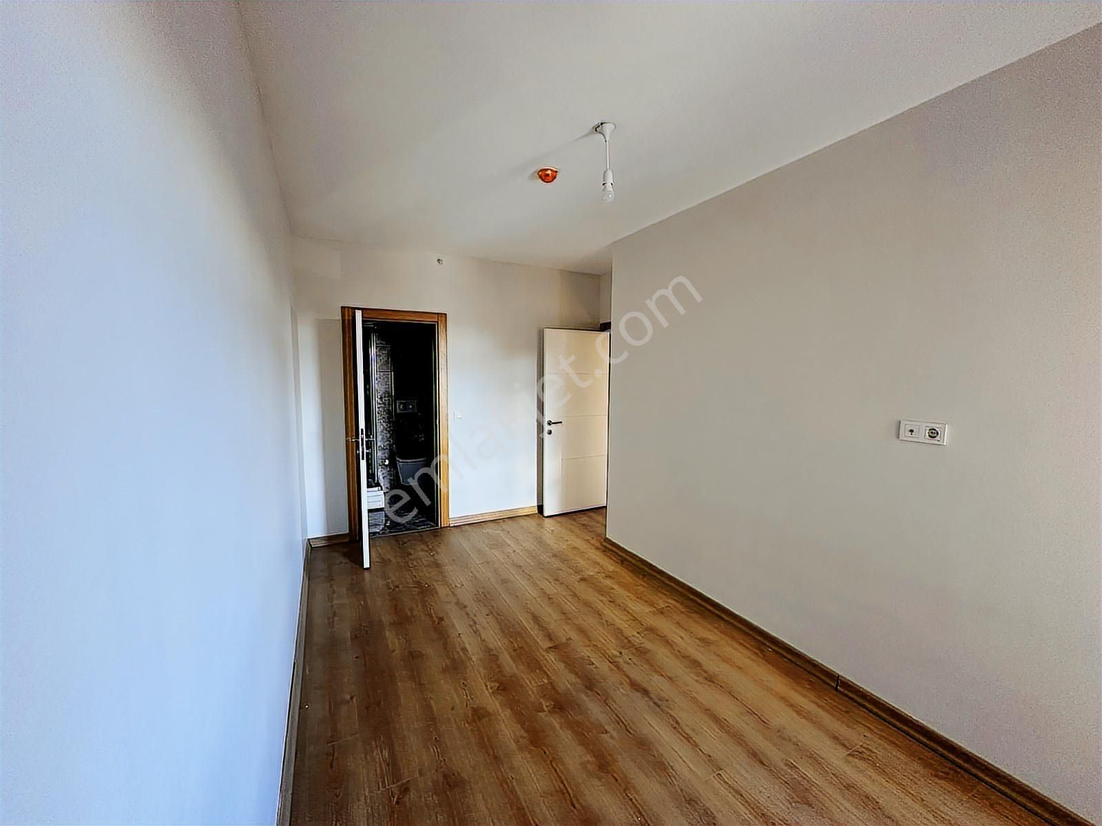 Haliç Panoroma Sitesi Süper Manzaralı 2+1 Kiralık Daire - Görsel 15