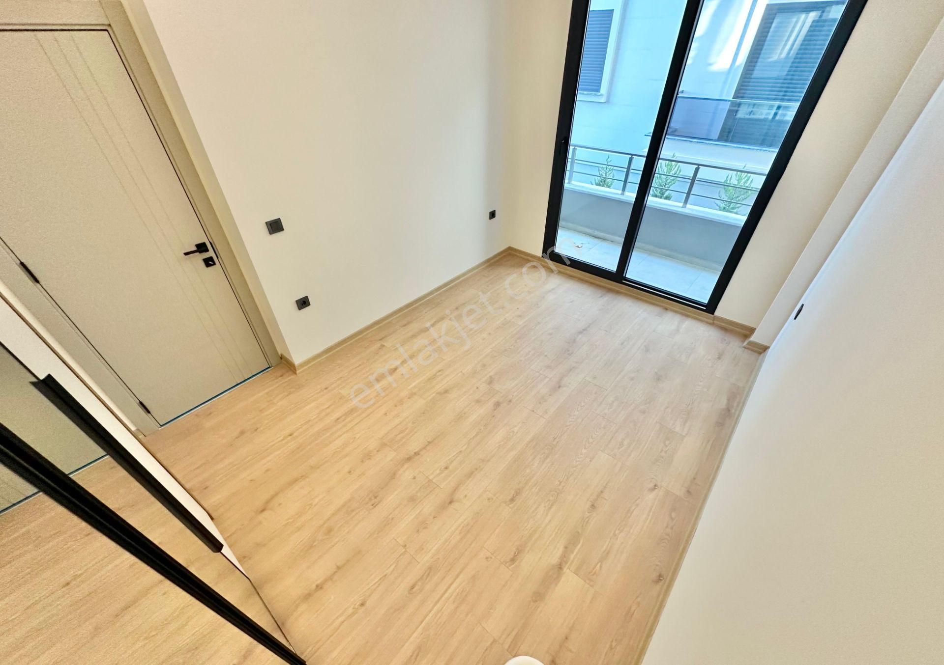 ꧁ay Emlaktan꧂akçay'da Yok Böylesi Göz Kamaştıran Denize Yakın Ultra Lüx Tasarım Satılık 2+1 Daire - Görsel 15