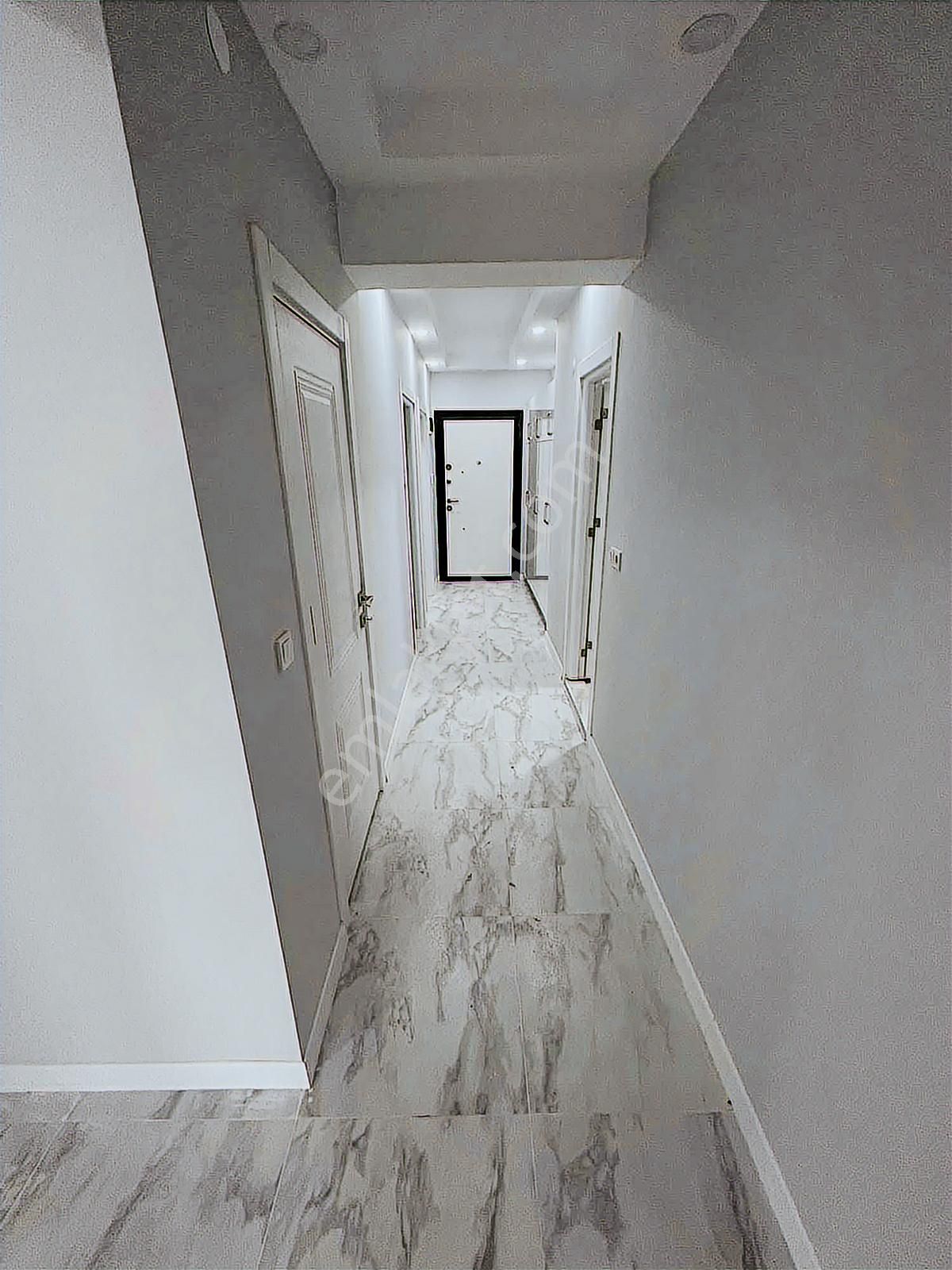 Bülent Ecevit Bulvarında Cadde Cephe 3+1 Daire - Görsel 22