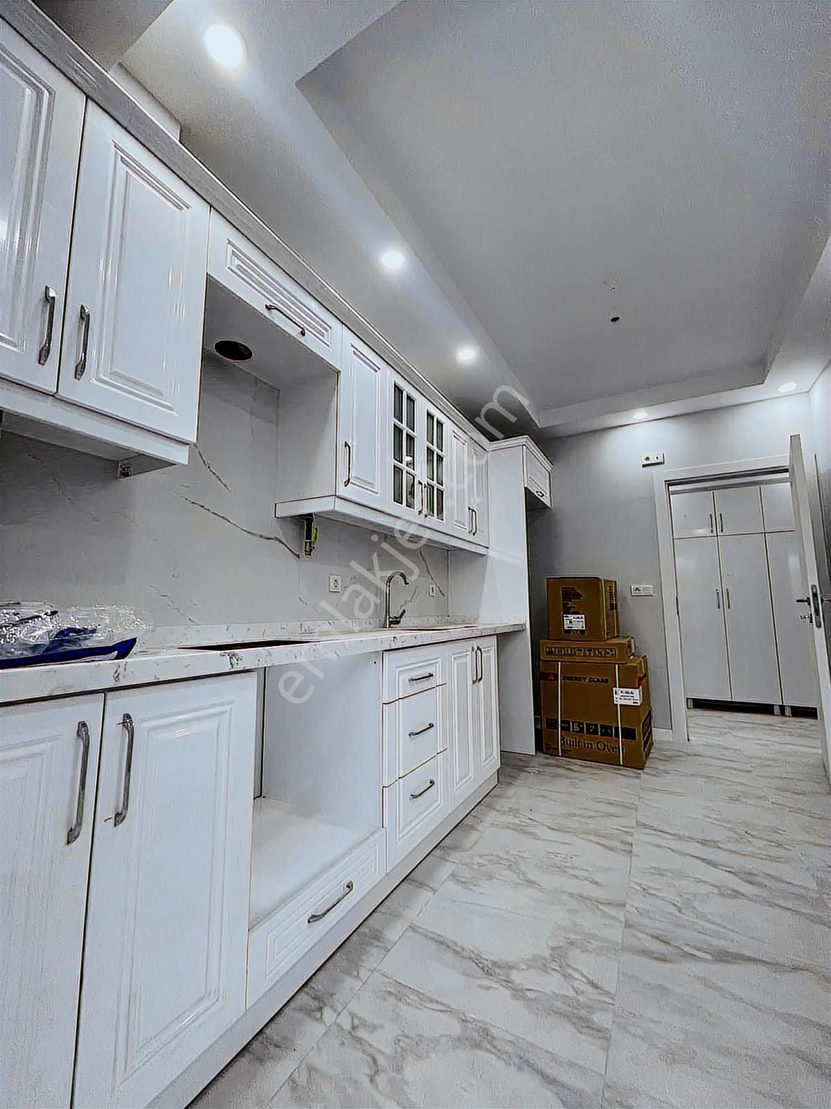 Bülent Ecevit Bulvarında Cadde Cephe 3+1 Daire - Görsel 25