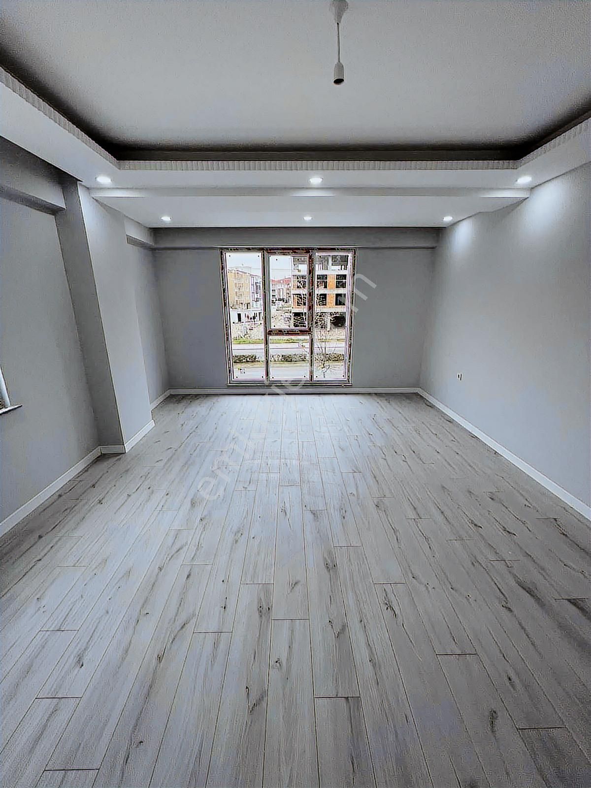 Bülent Ecevit Bulvarında Cadde Cephe 3+1 Daire - Görsel 21