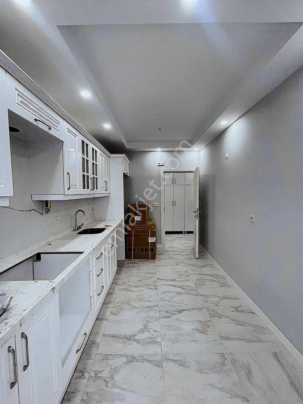 Bülent Ecevit Bulvarında Cadde Cephe 3+1 Daire - Görsel 13