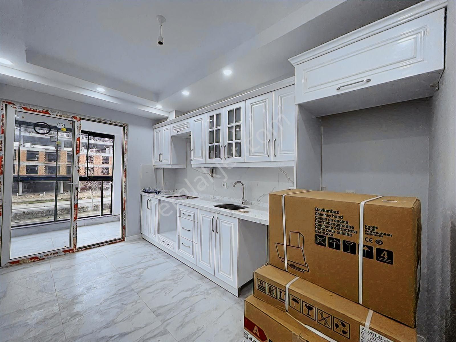 Bülent Ecevit Bulvarında Cadde Cephe 3+1 Daire - Görsel 26