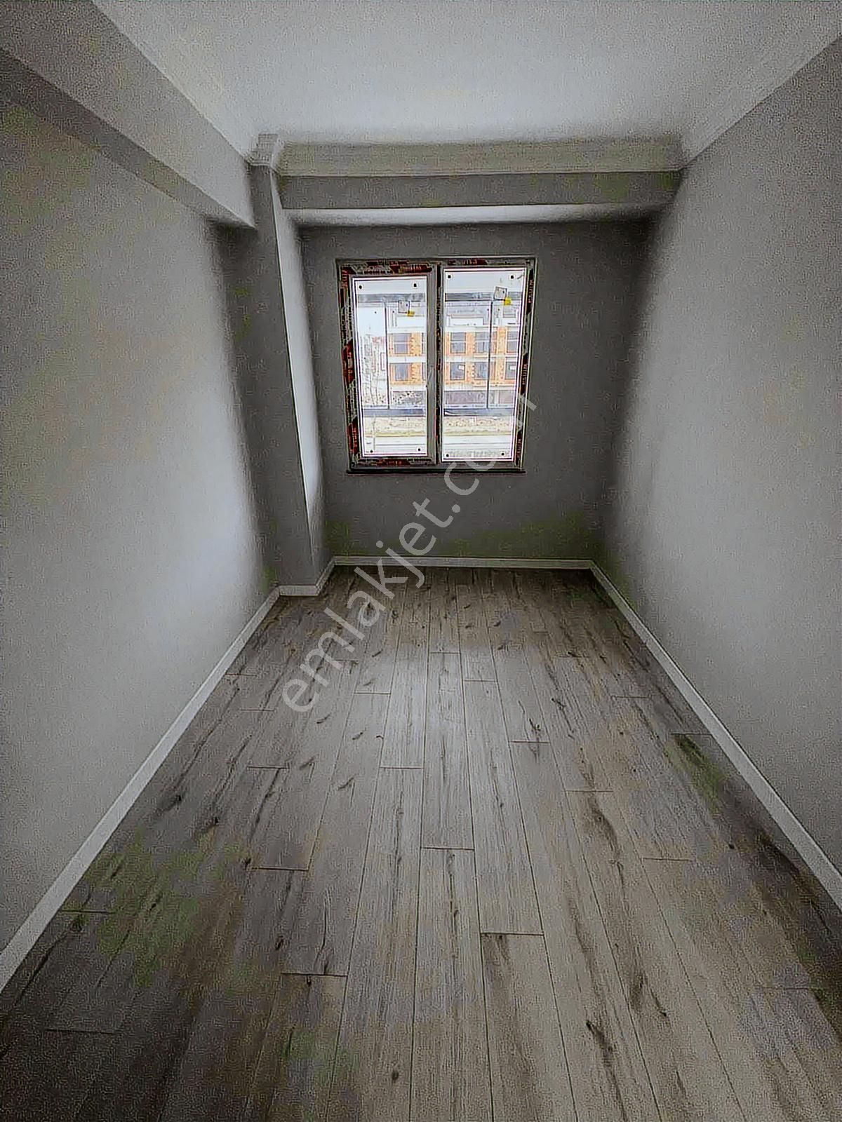 Bülent Ecevit Bulvarında Cadde Cephe 3+1 Daire - Görsel 9