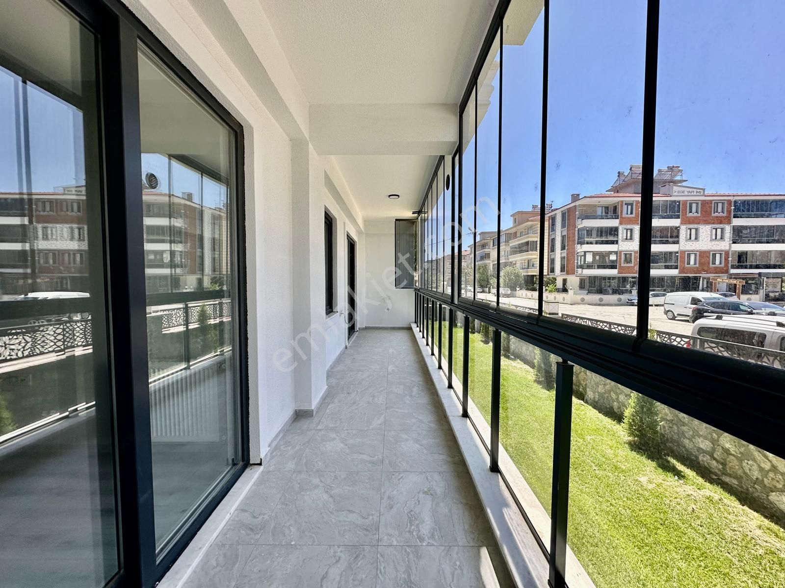 ⭐ay Emlak'tan⭐akçay'da Müstakil Tadında Şık Tasarımlı Lüks Butik Sitede Satılık 2+1 Daire - Görsel 8