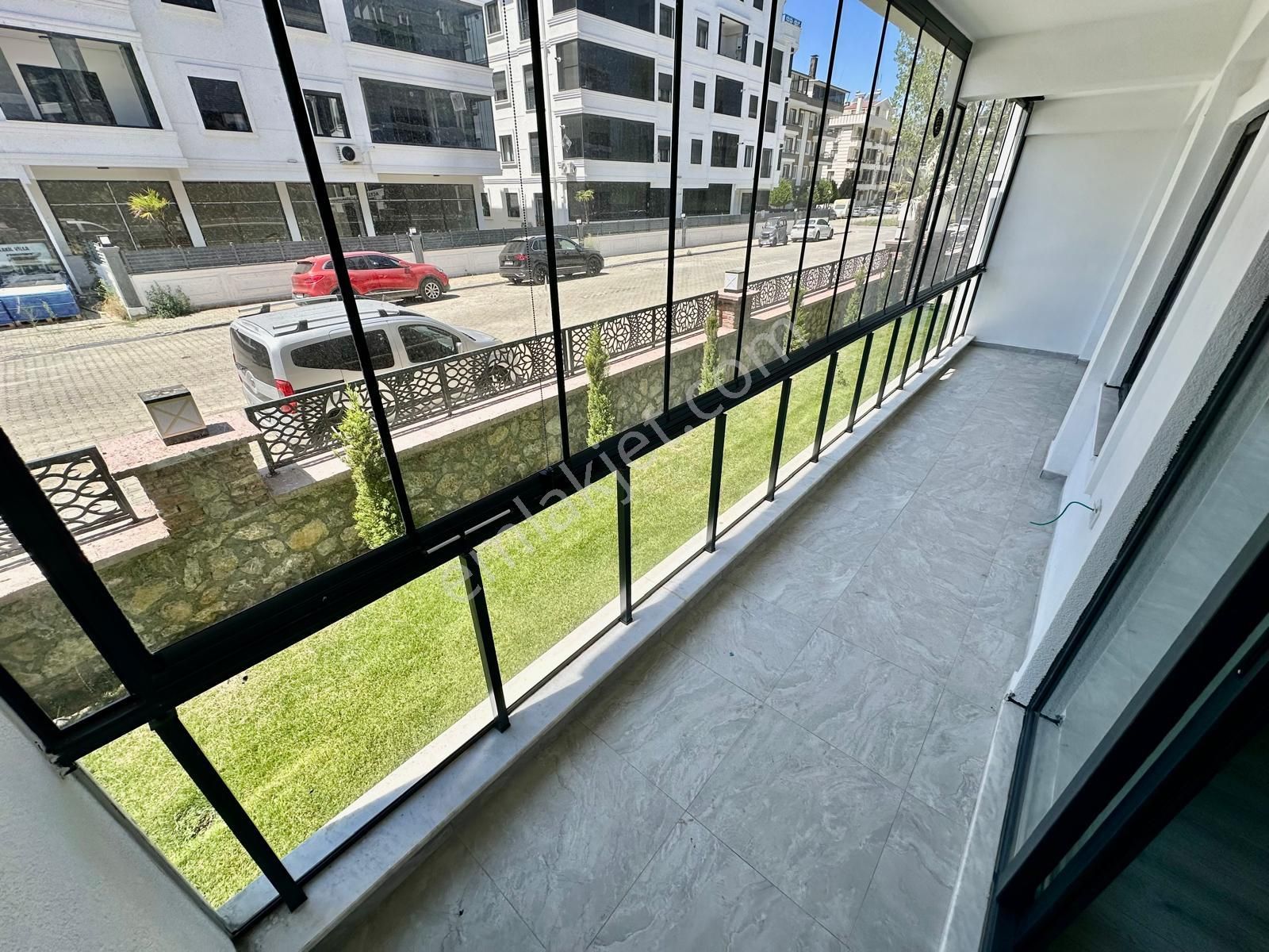 ⭐ay Emlak'tan⭐akçay'da Müstakil Tadında Şık Tasarımlı Lüks Butik Sitede Satılık 2+1 Daire - Görsel 5