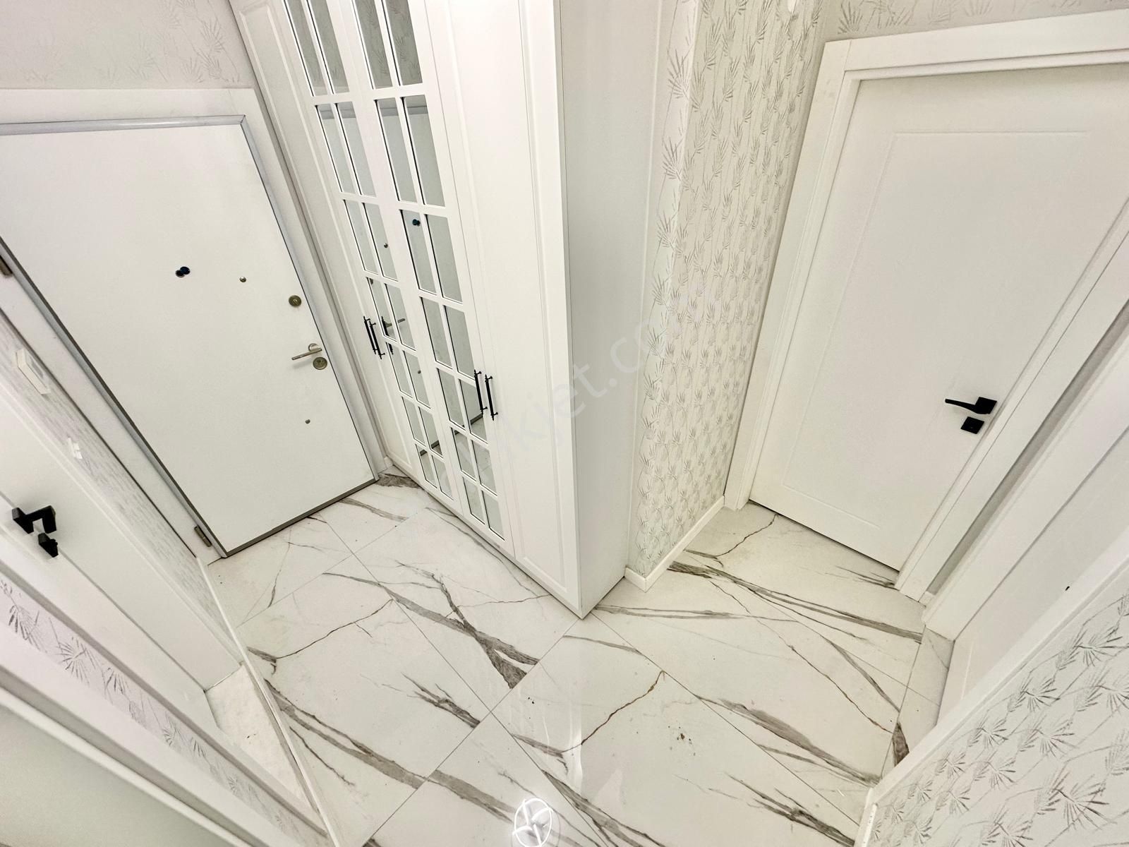 ⭐ay Emlak'tan⭐akçay'da Müstakil Tadında Şık Tasarımlı Lüks Butik Sitede Satılık 2+1 Daire - Görsel 25