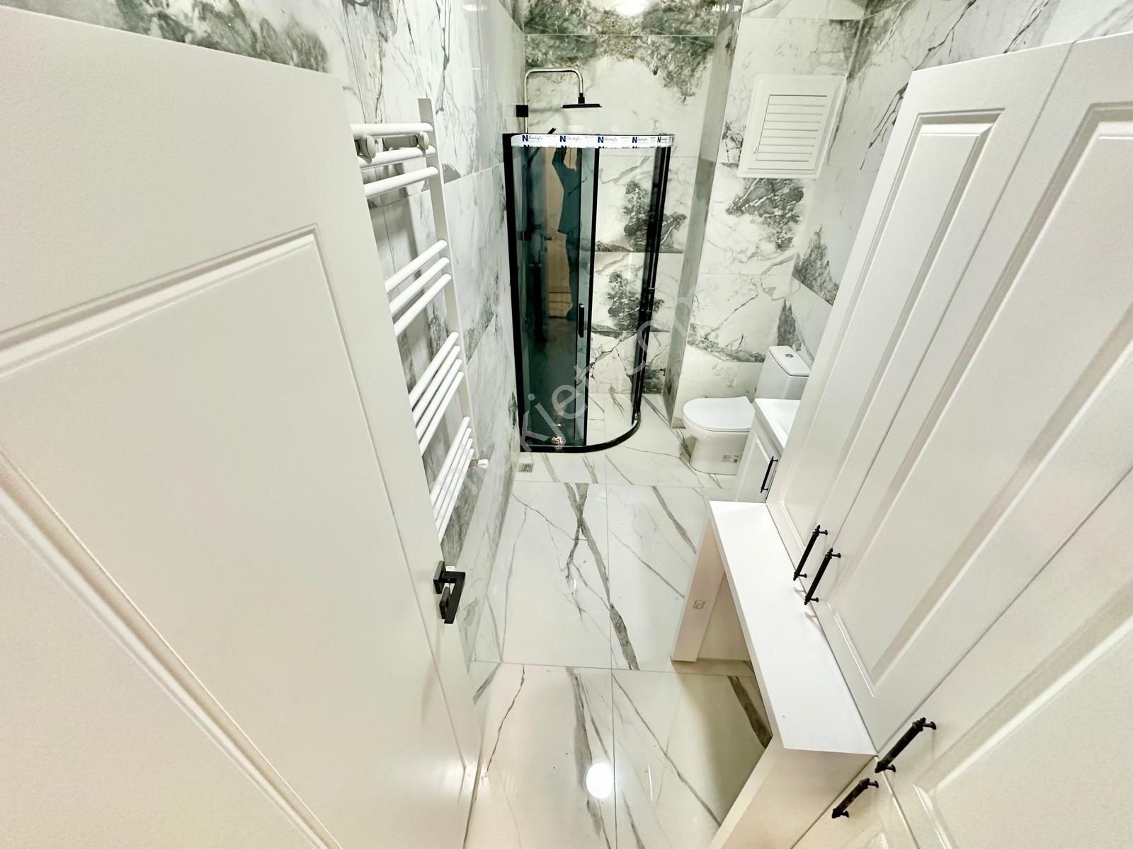 ⭐ay Emlak'tan⭐akçay'da Müstakil Tadında Şık Tasarımlı Lüks Butik Sitede Satılık 2+1 Daire - Görsel 33