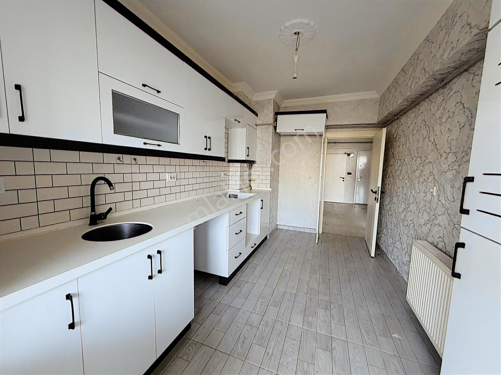 Keçiörende 3+1 Full Yapılı Ebeveyn Banyolu Kilerli Satılık Daire - Görsel 32