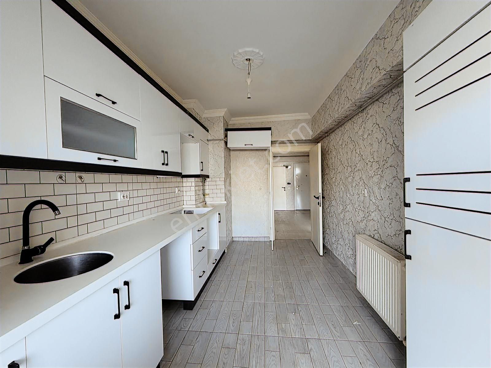 Keçiörende 3+1 Full Yapılı Ebeveyn Banyolu Kilerli Satılık Daire - Görsel 20