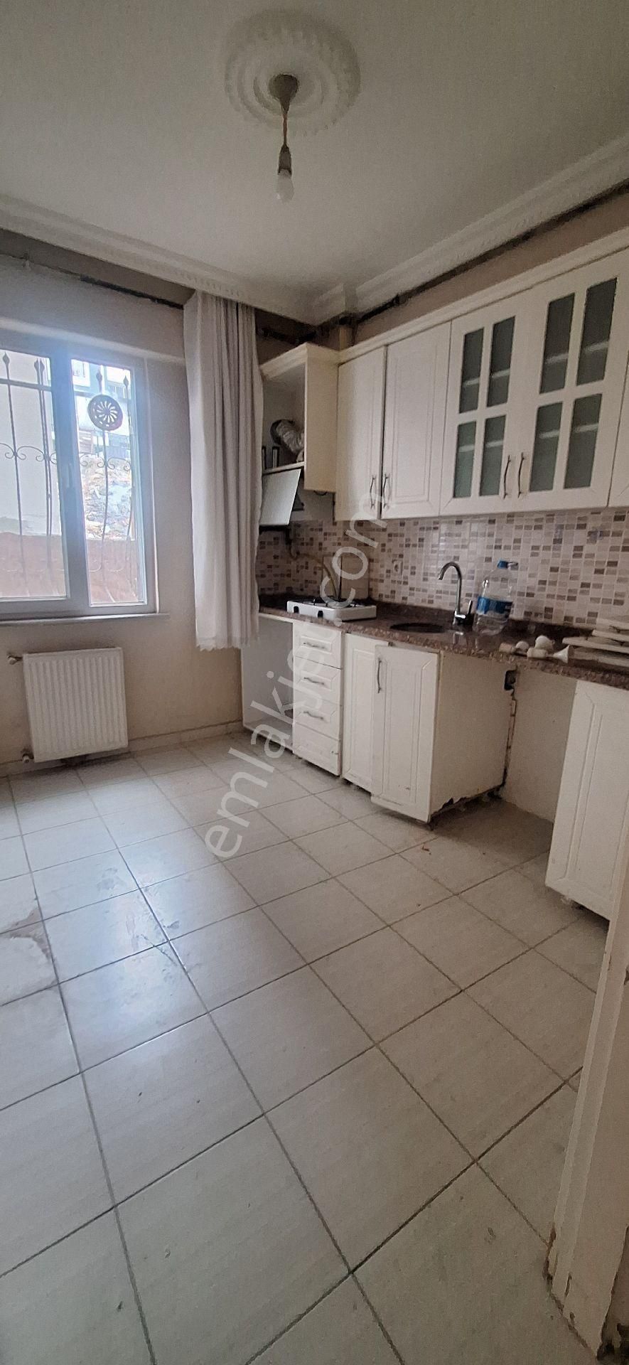 Altınşehir Mahallesi Kiralık Daire Düz Giriş 2+1 85 M2 - Görsel 14