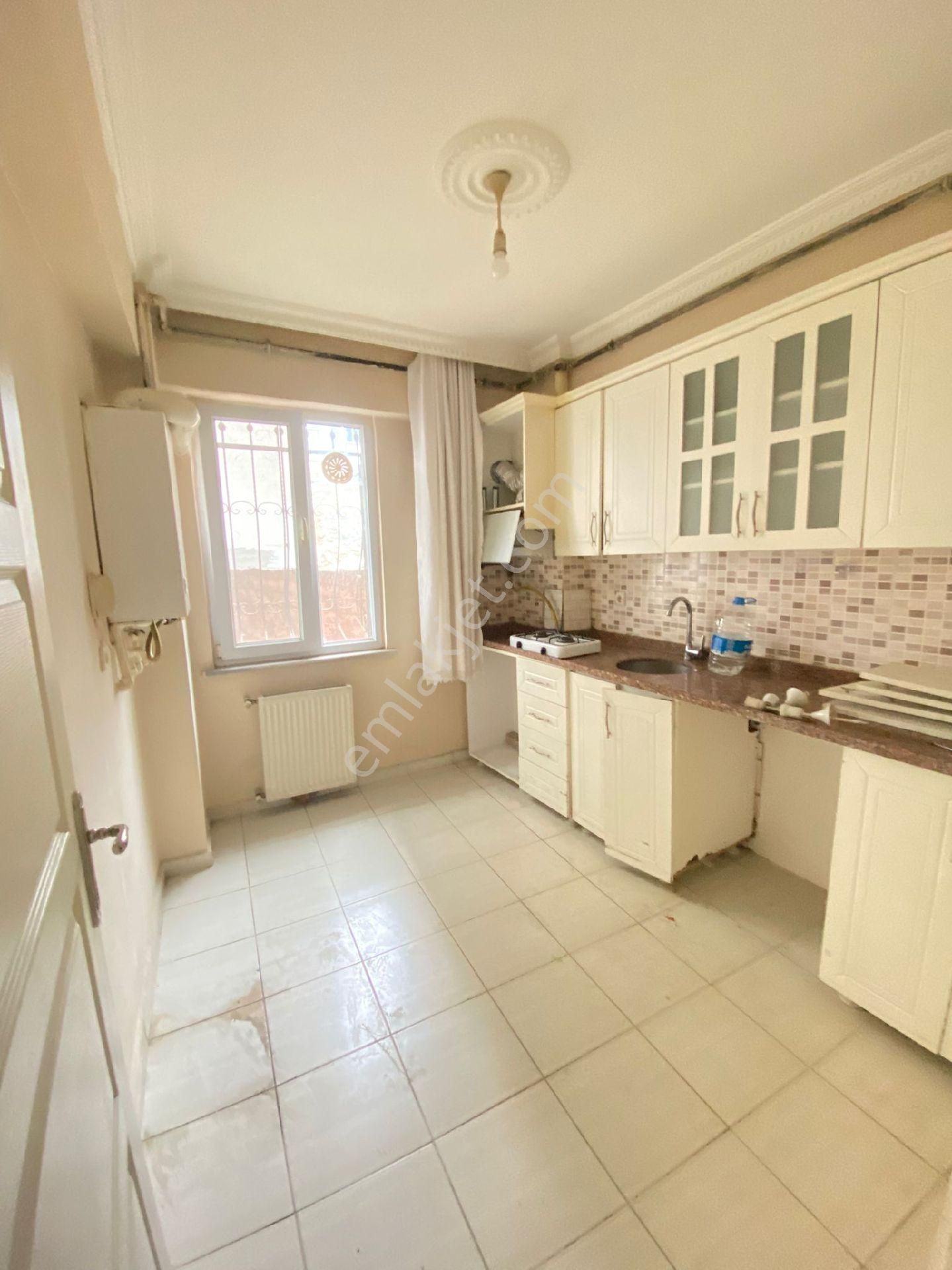Altınşehir Mahallesi Kiralık Daire Düz Giriş 2+1 85 M2 - Görsel 2