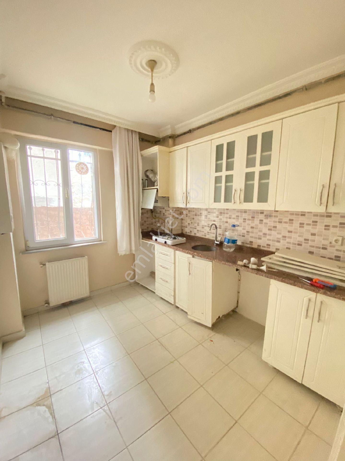 Altınşehir Mahallesi Kiralık Daire Düz Giriş 2+1 85 M2 - Görsel 3