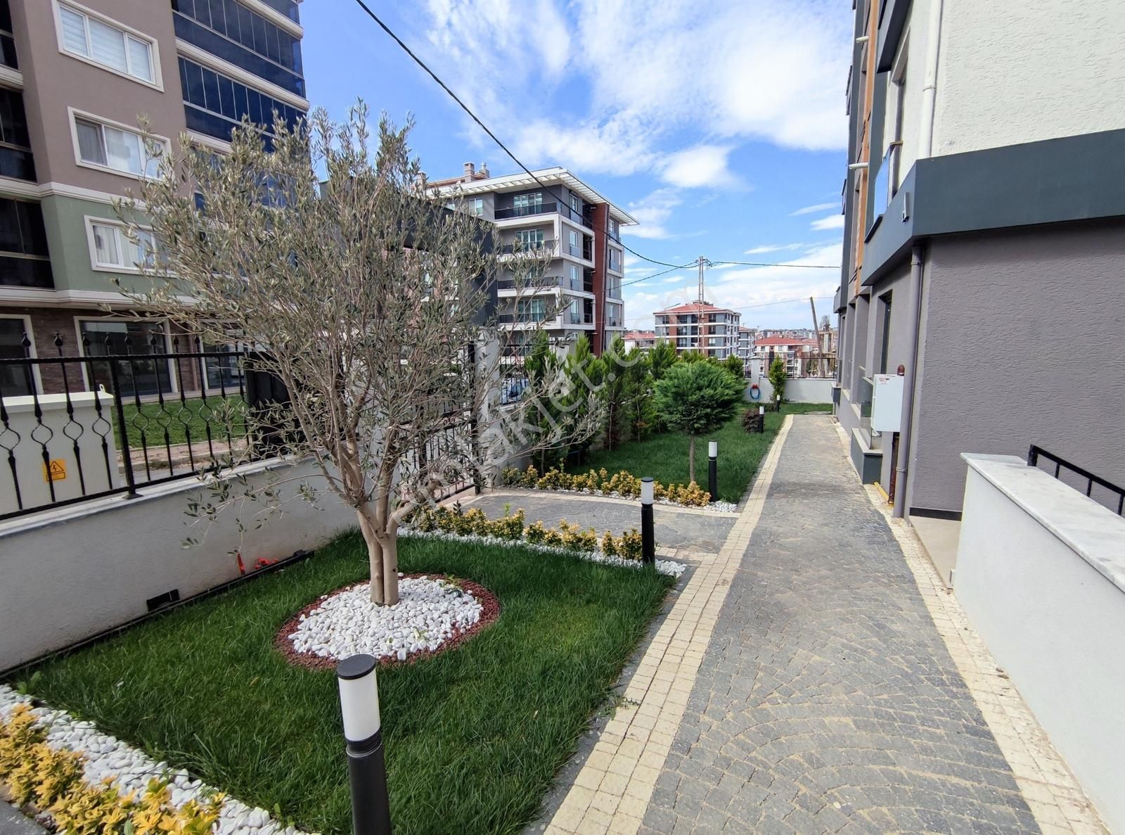 Silivri Yeni Mh. Merkezi Konumda Butik Site İçi Ara Kat 2+1 - Görsel 30