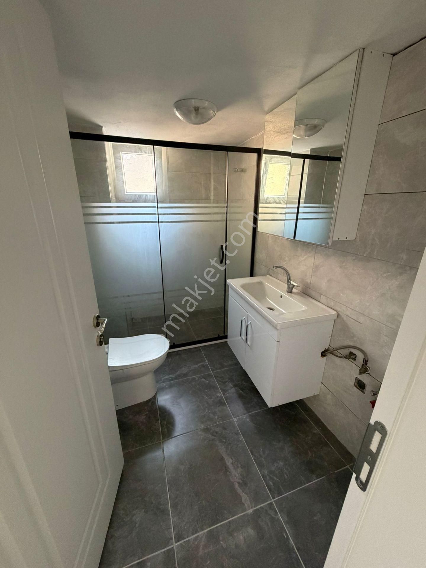 Buca Fırat Mah. Cadde Üzeri 2+1 85 M2 Kapalı Mutfak Doğalgazlı Kiralık Daire - Görsel 6