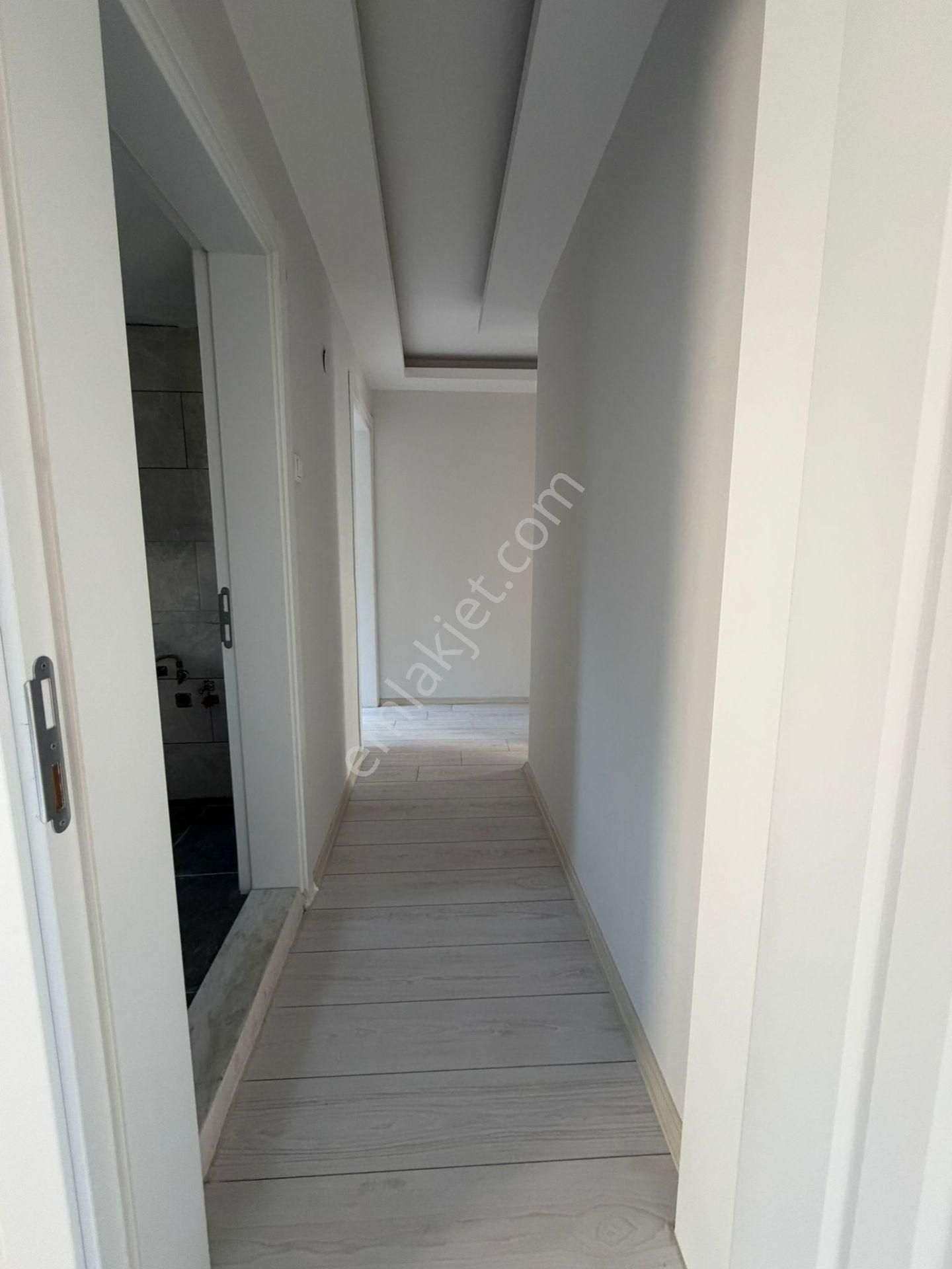 Buca Fırat Mah. Cadde Üzeri 2+1 85 M2 Kapalı Mutfak Doğalgazlı Kiralık Daire - Görsel 9