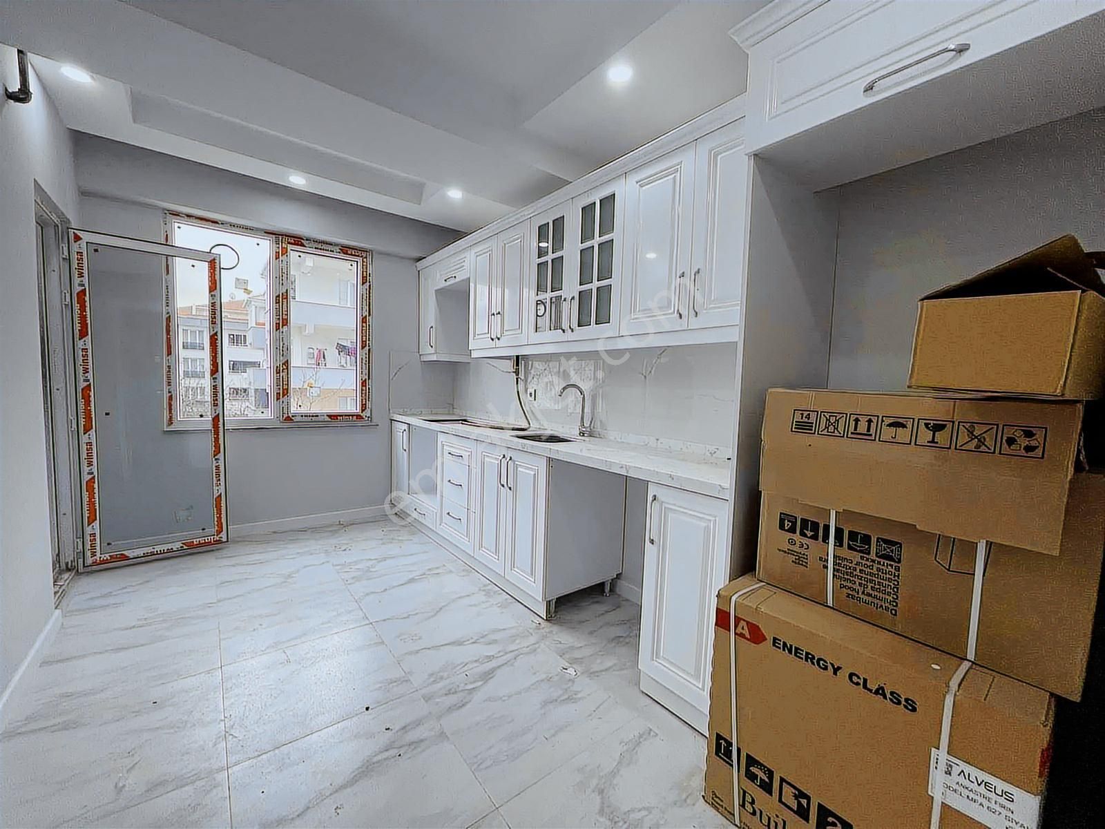 Bülent Ecevit Bulvarın Da Cadde Üstü 2+1 Kiralık Daire - Görsel 9