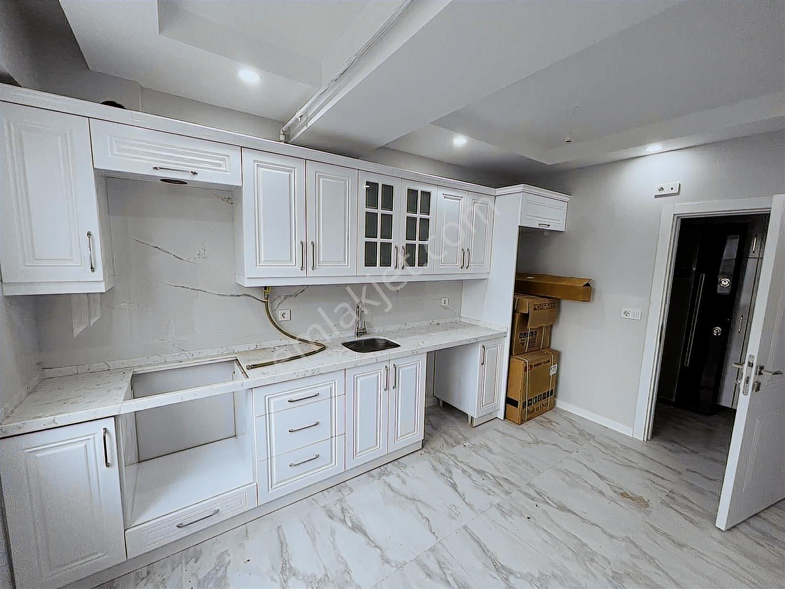 Bülent Ecevit Bulvarın Da Cadde Üstü 2+1 Kiralık Daire - Görsel 5