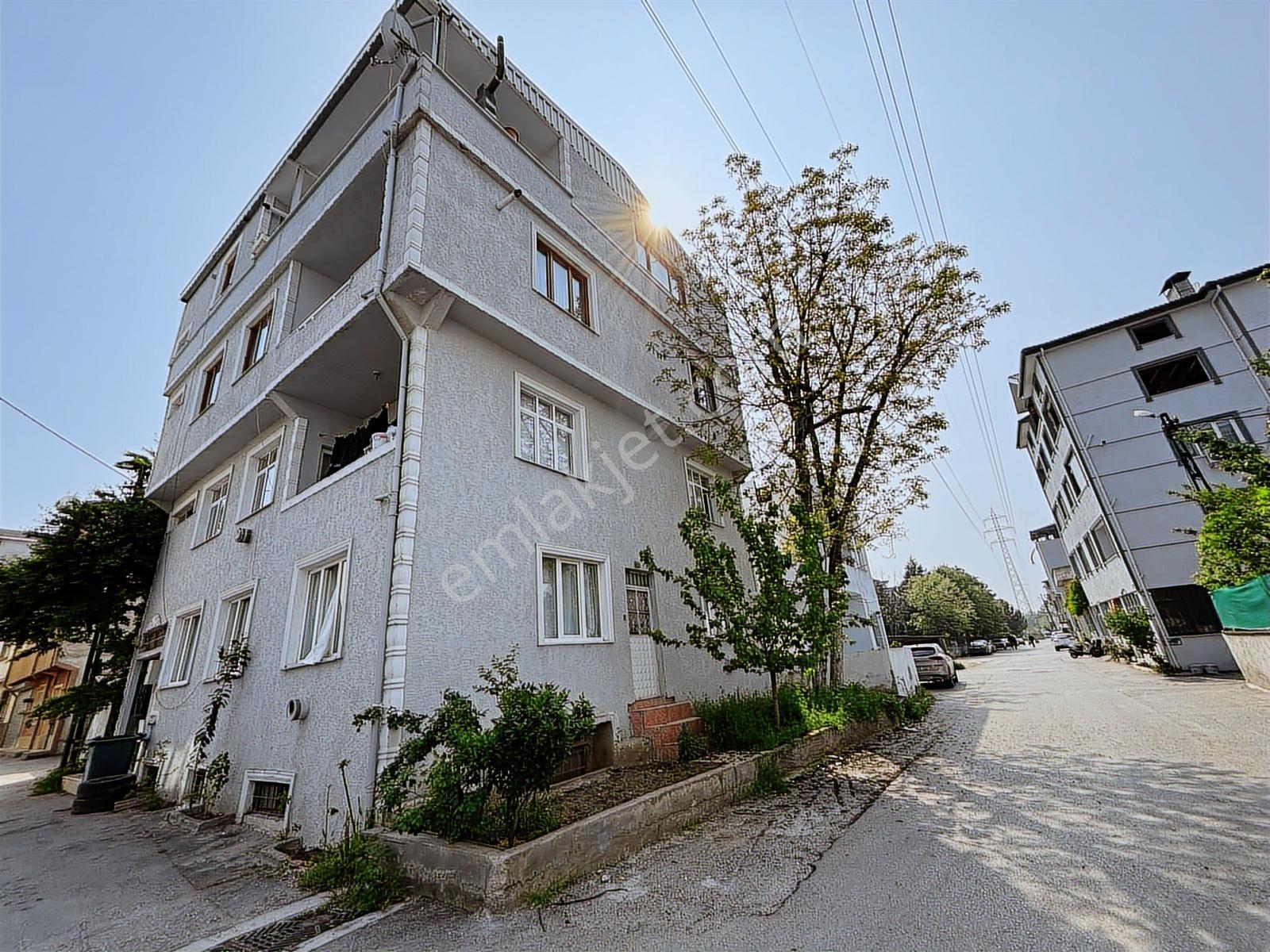 Yunusemre'de Harika Yapılı Masrafsız 4 Katlı Bina - Görsel 34