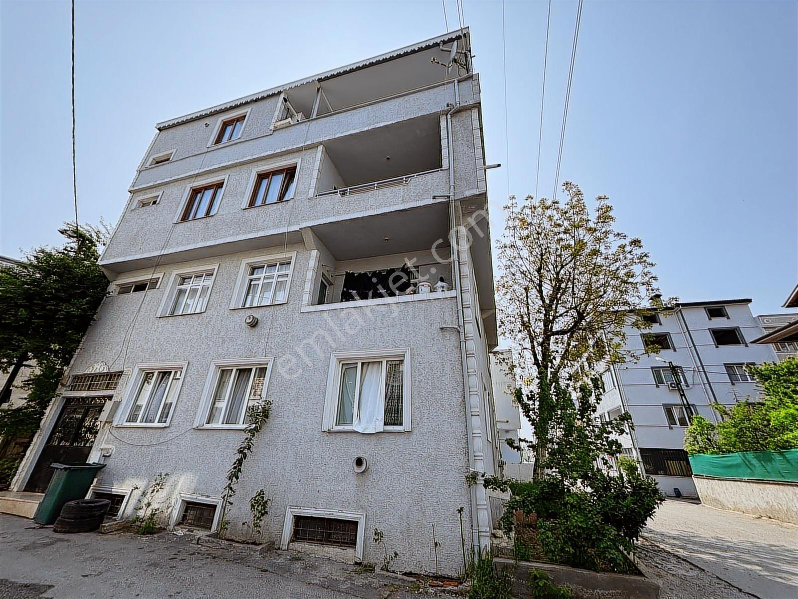 Yunusemre'de Harika Yapılı Masrafsız 4 Katlı Bina - Görsel 2
