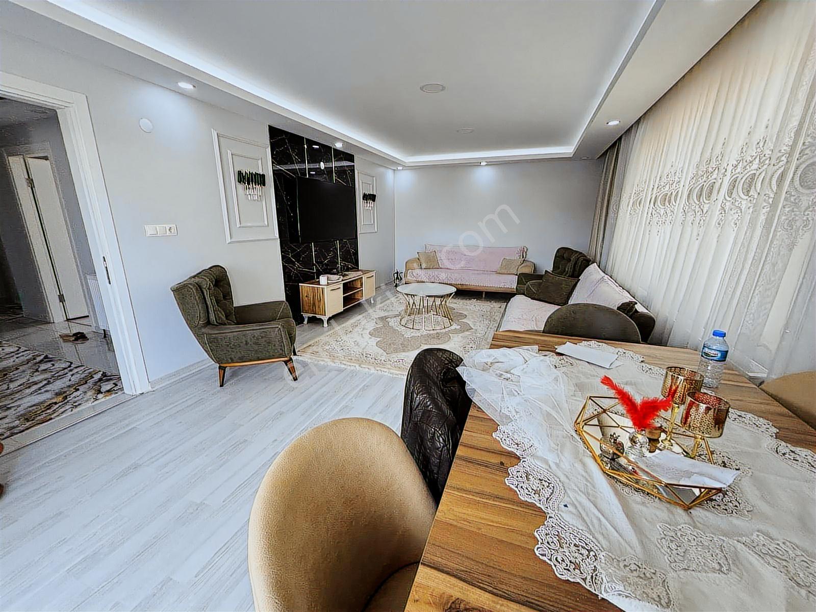 Yunusemre'de Harika Yapılı Masrafsız 4 Katlı Bina - Görsel 13