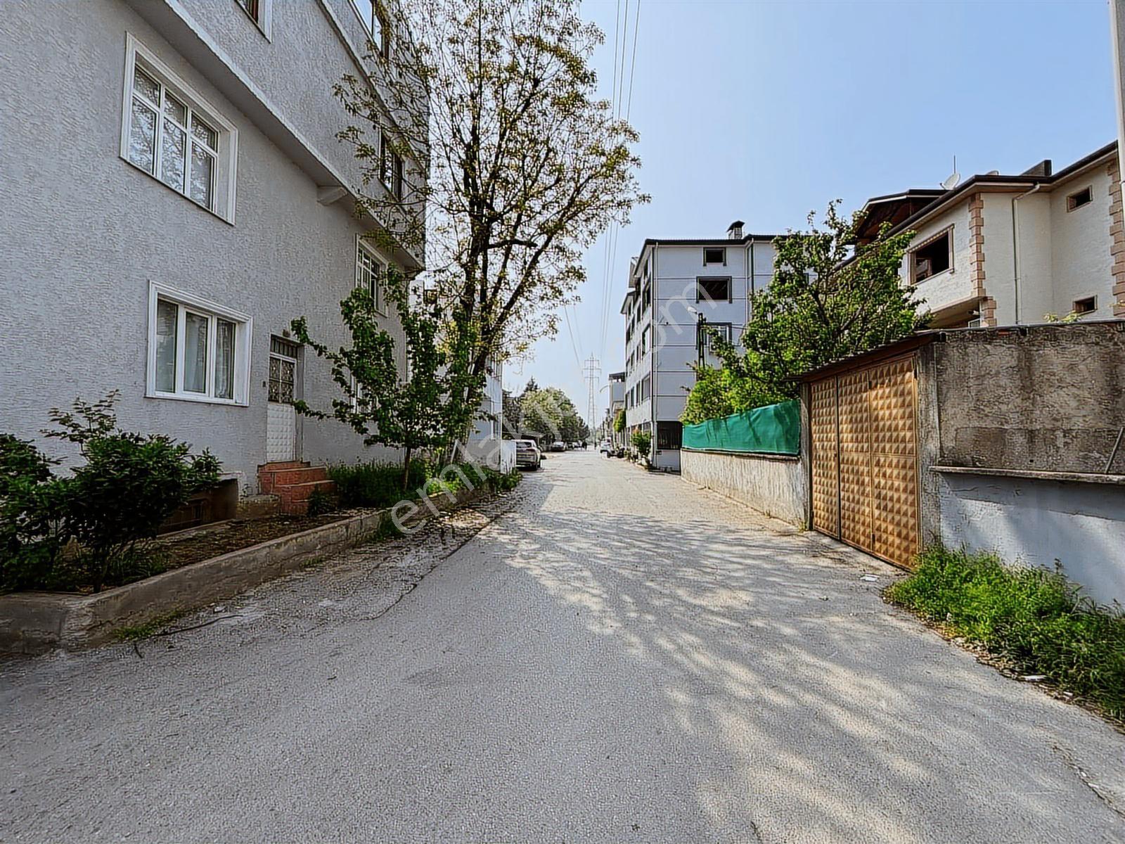 Yunusemre'de Harika Yapılı Masrafsız 4 Katlı Bina - Görsel 3