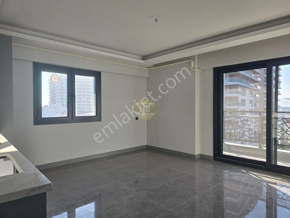 Hb'den 1+1 Sıfır Satılık Daire, Üst Düzey Kalitede, Geniş, Çift Cephe, Balkon, Mükemmel Ferahlık.. - Görsel 2